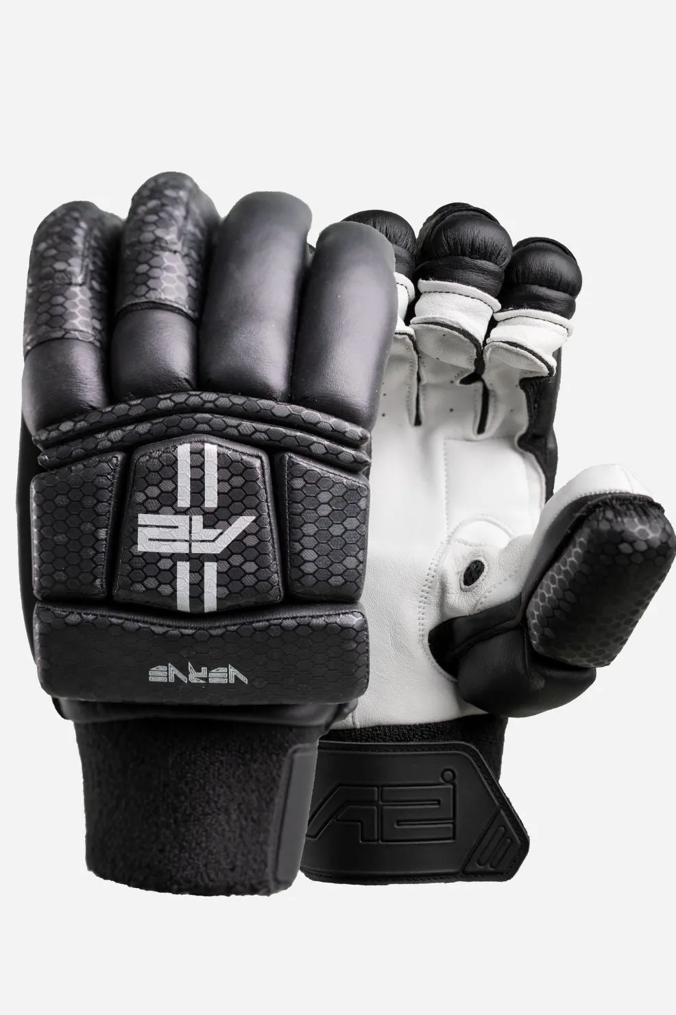 Cricket Batting Gloves - Black