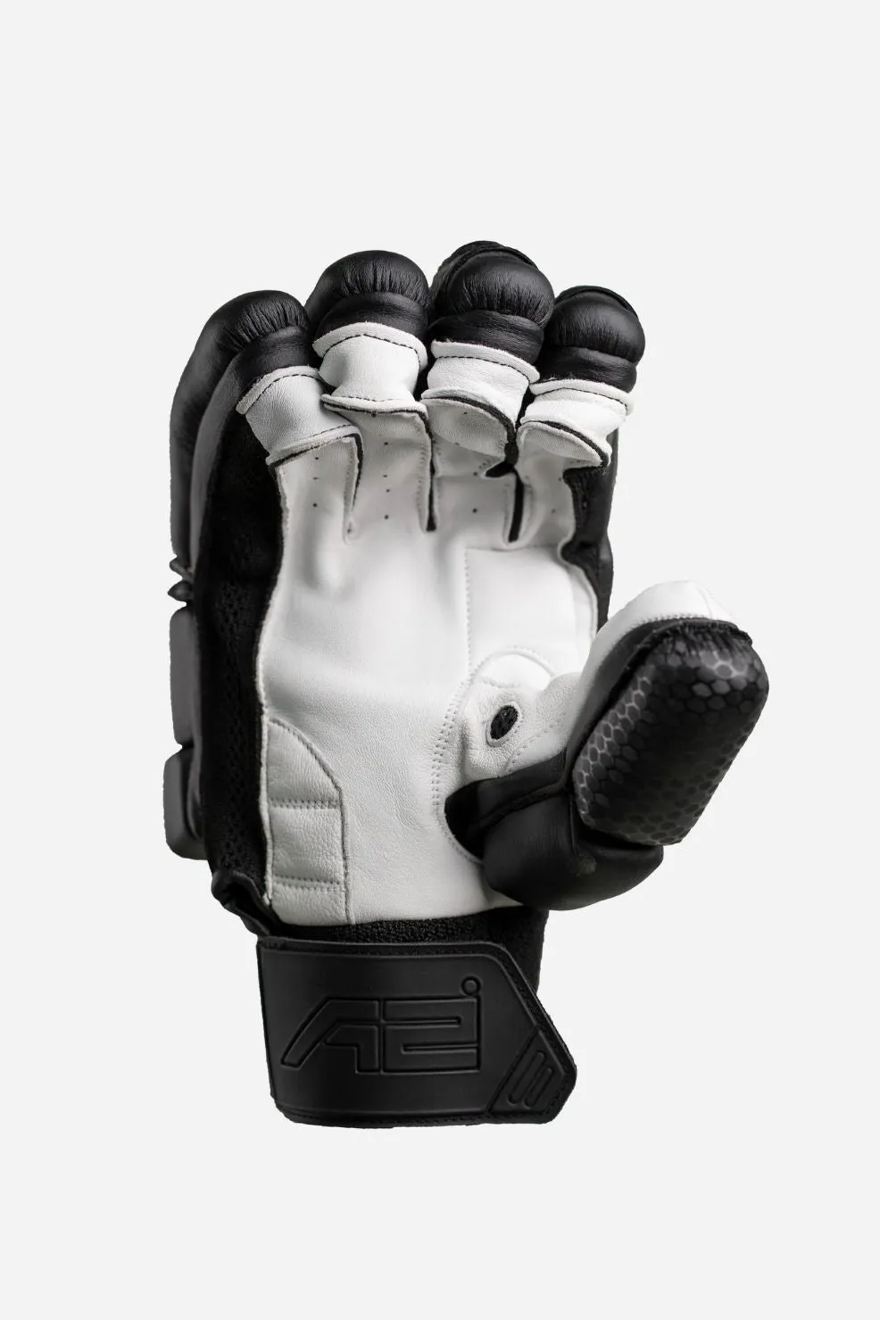 Cricket Batting Gloves - Black