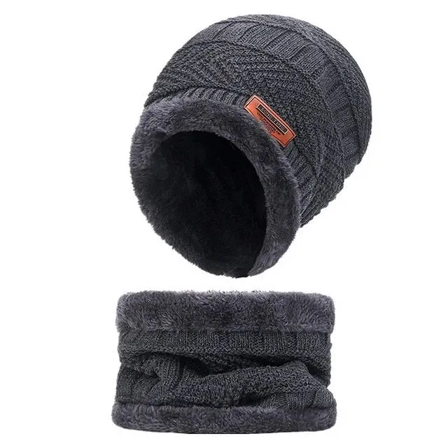 Cuzcare Set Hat Scarf for Men and Women Neck Protection Outdoor Warm Fleece Liner Knit Winter