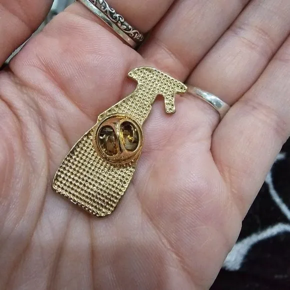 Metal Enamel Lapel Pin | Fučkboy Repellent