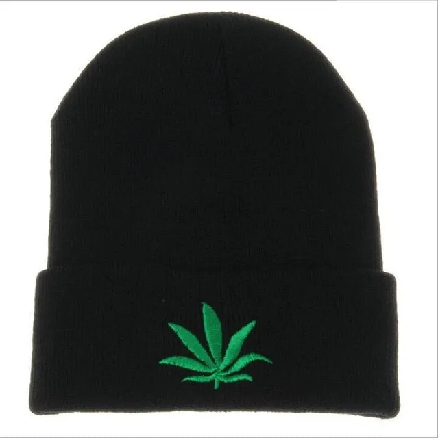 Trendy Black Weed Leaf Beanie
