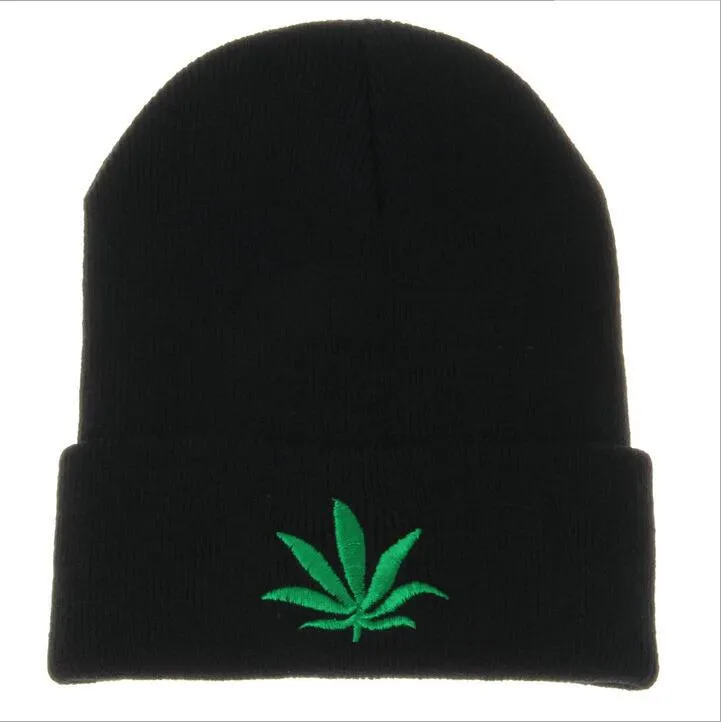 Trendy Black Weed Leaf Beanie